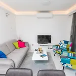 Apartman The First Fantasy
