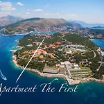 The First Fantasy Apartman