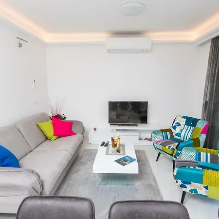 Apartment The First